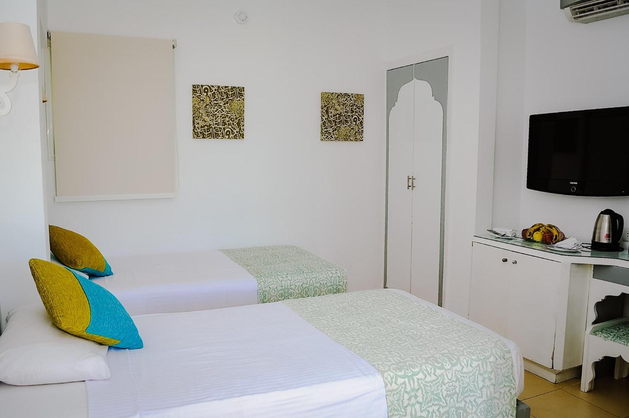 Resort Lagoon Club & Ex Tirana 4*